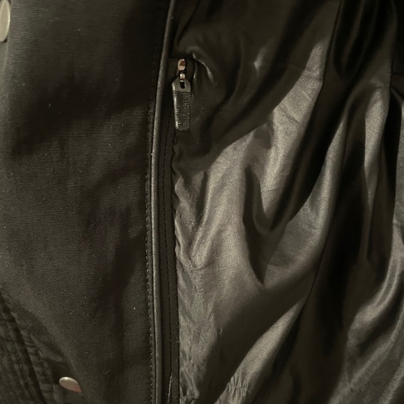 Moose Knuckles Richardson Jacket Black Fur - Picture 13 of 14